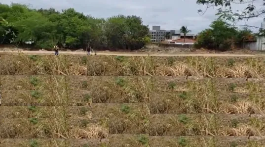 Lote/Terreno à venda, 384m² no Poço, Cabedelo