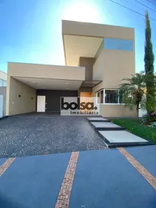 Casa de Condomínio com 3 Quartos à venda, 250m² no Vila Aviação, Bauru