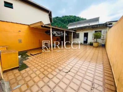 Sobrado com 3 Quartos à venda, 250m² no Vila Belmiro, Santos