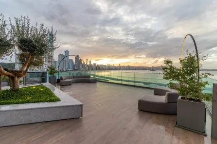 Apartamento com 4 Quartos à venda, 230m² no Centro, Balneário Camboriú