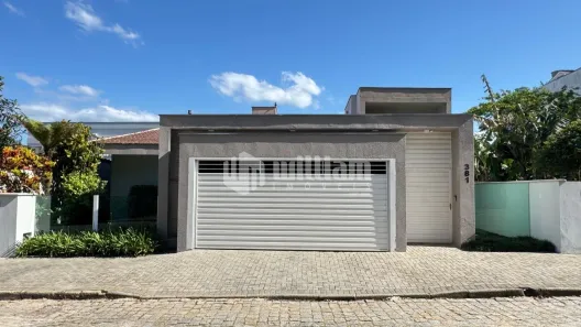 Casa com 3 Quartos à venda, 350m² no Jardim Maluche, Brusque