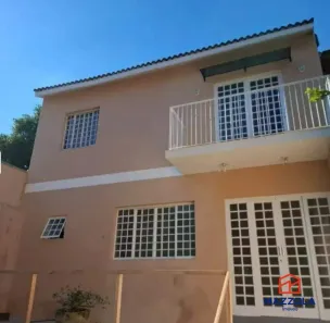 Casa com 3 Quartos para alugar, 120m² no Teresópolis, Porto Alegre