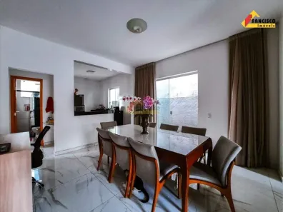 Casa com 3 Quartos à venda, 152m² no Porto Velho, Divinópolis