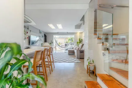 Casa com 4 Quartos à venda, 147m² no Campeche, Florianópolis