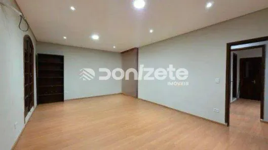 Sobrado com 4 Quartos para alugar, 171m² no Jardim, Santo André