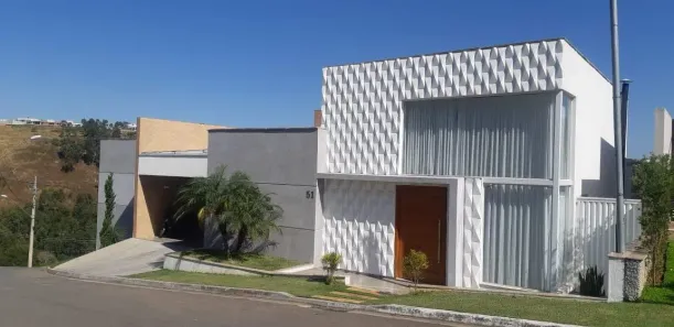 Casa com 4 Quartos à venda, 336m² no Parque Guadalajara, Juiz de Fora