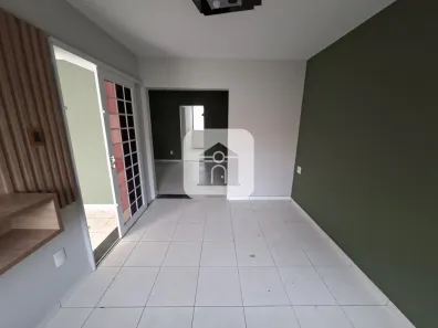 Sobrado com 4 Quartos para alugar, 150m² no Martins, Uberlândia