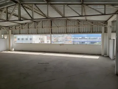 Ponto Comercial para alugar, 800m² no Tirol (Barreiro), Belo Horizonte