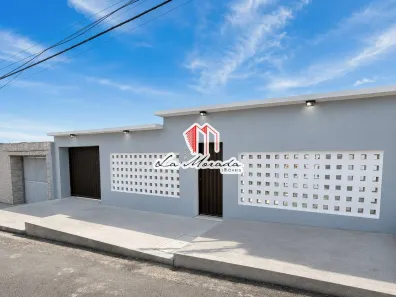 Casa com 3 Quartos à venda, 200m² no Flores, Manaus