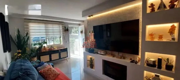 Casa de Condomínio com 2 Quartos à venda, 62m² no Jardim Guerreiro, Cotia