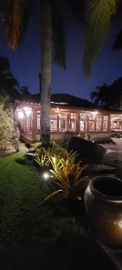 Sobrado com 5 Quartos à venda, 500m² no Camburi, São Sebastião