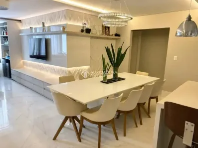 Apartamento com 3 Quartos para alugar, 94m² no Centro, Florianópolis
