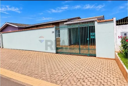Casa com 3 Quartos à venda, 180m² no Polo Universitário, Foz do Iguaçu
