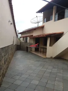 Casa com 5 Quartos à venda, 260m² no Lourdes, Viçosa