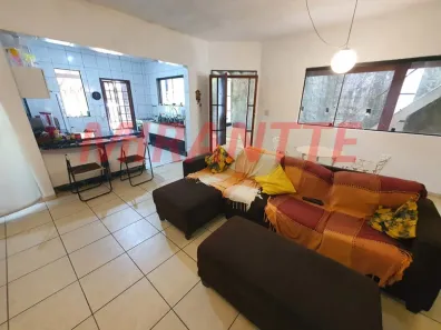 Sobrado com 3 Quartos à venda, 212m² no Caraguatá, Mairiporã