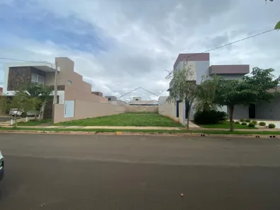 Lote/Terreno à venda, 360m² no Vila Aviação, Bauru