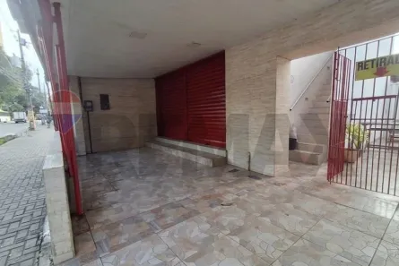 Ponto Comercial com 10 Quartos à venda, 232m² no Hipódromo, Recife