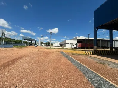 Apartamento com 1 Quarto para alugar, 1700m² no Distrito Industrial, Cuiabá