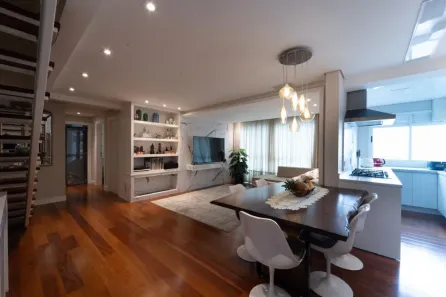 Cobertura com 3 Quartos à venda, 191m² no Mercês, Curitiba