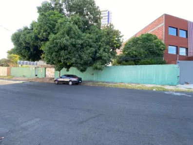 Imóvel Comercial com 6 Quartos para alugar, 500m² no São Cristóvão, Teresina