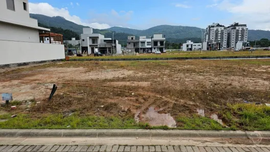 Lote/Terreno à venda, 228m² no Beira Rio, Biguaçu