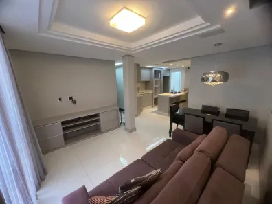 Apartamento com 2 Quartos à venda, 70m² no Centro, Florianópolis
