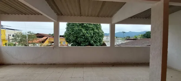 Casa com 2 Quartos à venda, 90m² no Imbariê, Duque de Caxias