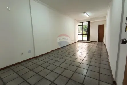 Sala Comercial com 1 Quarto para alugar, 37m² no Centro, Juiz de Fora