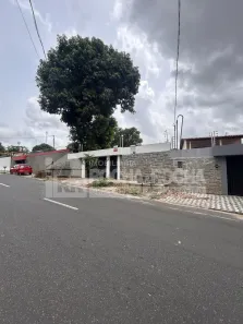 Casa com 4 Quartos para alugar, 123m² no Piçarreira, Teresina