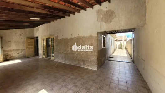 Casa com 3 Quartos à venda, 84m² no Daniel Fonseca, Uberlândia