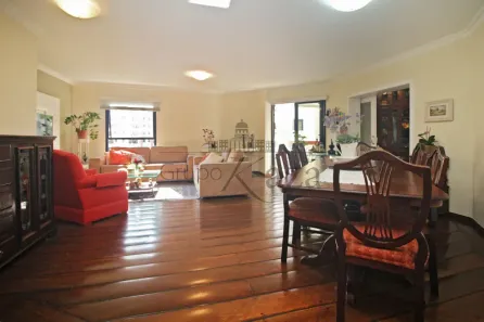 Apartamento com 3 Quartos à venda, 146m² no Vila Olímpia, São Paulo