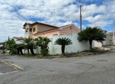Sobrado com 6 Quartos à venda, 343m² no Jardim Magnólia, Campinas