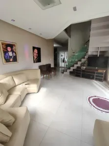 Casa de Condomínio com 3 Quartos para alugar, 540m² no Parque 10 de Novembro, Manaus