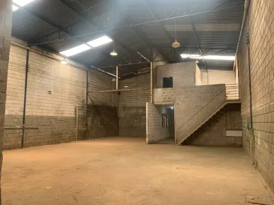 Galpão/Depósito/Armazém à venda, 360m² no Arvoredo, Contagem