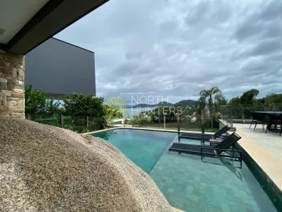 Casa de Condomínio com 4 Quartos à venda, 435m² no Cacupé, Florianópolis