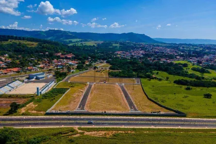 Lote/Terreno à venda, 405m² no Nova São Pedro I, São Pedro