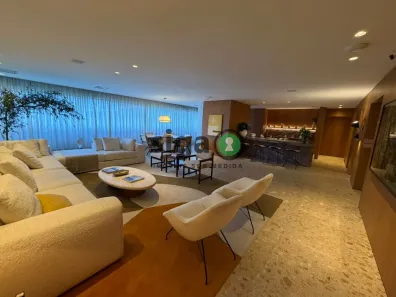 Apartamento com 4 Quartos à venda, 240m² no Jardim Fonte do Morumbi, São Paulo