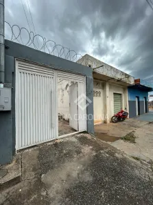 Casa com 4 Quartos à venda, 250m² no Alto São João, Montes Claros