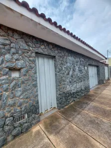 Casa com 2 Quartos à venda, 337m² no Vila Aparecida, Franca