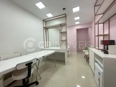Sala Comercial à venda, 22m² no Passo da Areia, Porto Alegre