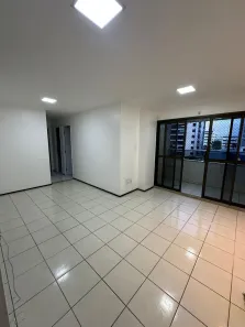 Apartamento com 3 Quartos para alugar, 90m² no Renascença, São Luís