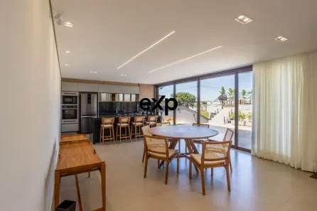 Casa de Condomínio com 4 Quartos à venda, 250m² no Terras de Santa Cristina XIII Setor Marina, Paranapanema