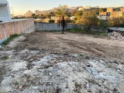 Lote/Terreno à venda, 1652m² no Estância Silveira, Contagem