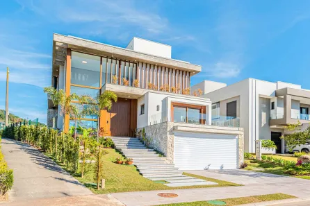 Casa de Condomínio com 3 Quartos à venda, 623m² no Vila Nova, Porto Alegre