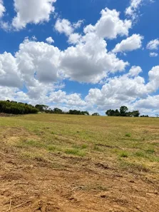 Lote/Terreno à venda, 1000m² no Jardim Tres Lagoinhas, Mairinque