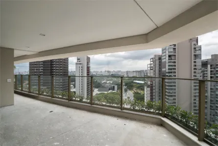 Apartamento com 3 Quartos à venda, 217m² no Moema, São Paulo