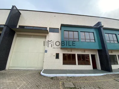 Galpão/Depósito/Armazém para alugar, 700m² no Sarandi, Porto Alegre