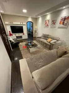 Sobrado com 3 Quartos à venda, 250m² no Cidade Antônio Estevão de Carvalho, São Paulo