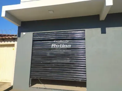 Ponto Comercial para alugar, 45m² no Presidente Roosevelt, Uberlândia