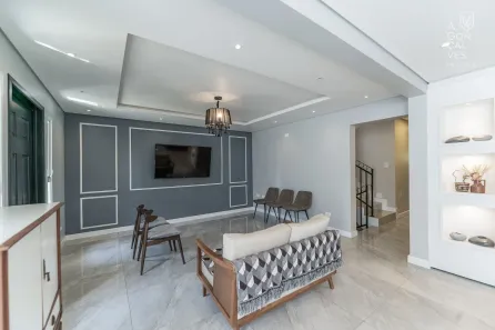 Casa de Condomínio com 4 Quartos à venda, 334m² no Pilarzinho, Curitiba